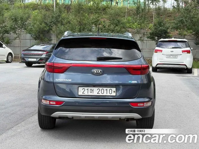 Kia Sportage 2016 thumb 4