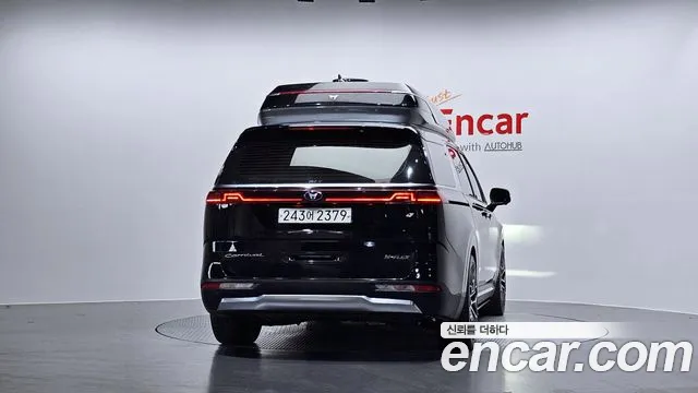 Kia Carnival 2021 thumb 3