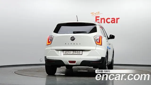 KG_Mobility_Ssangyong TIBOLI 2015 thumb 4
