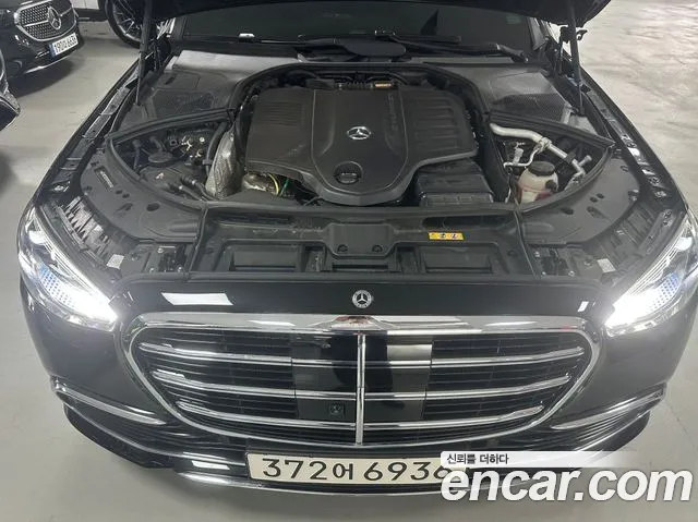 Mercedes-Benz S-Класс 2025 thumb 6