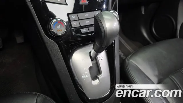 ChevroletGMDaewoo Orlando 2015 thumb 9