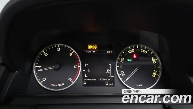 Land Rover Discovery 2016 thumb 8
