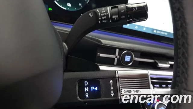 Hyundai Santa Fe 2025 thumb 9