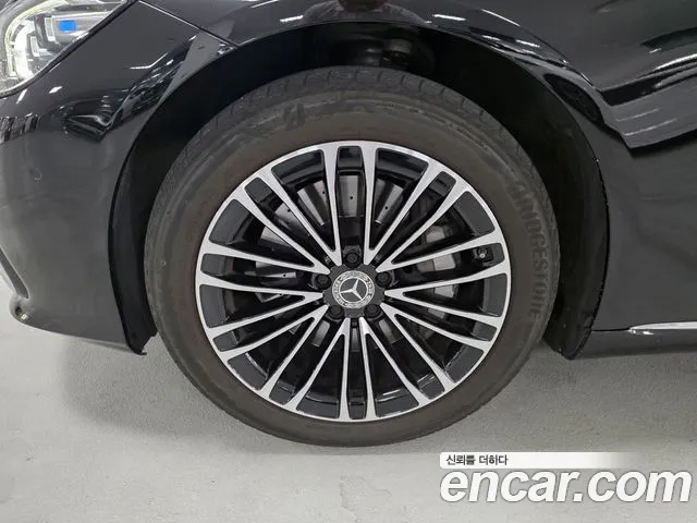 Mercedes-Benz S-Класс 2024 thumb 5