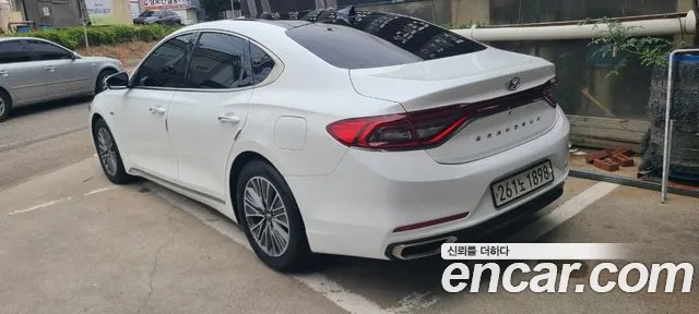 Hyundai Grandeur 2019 thumb 4
