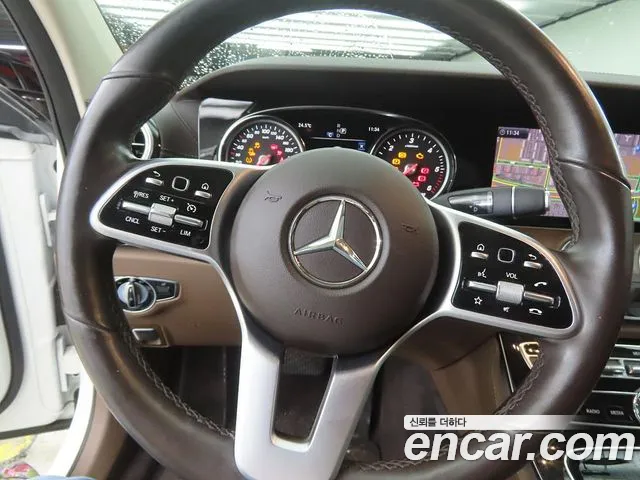 Mercedes-Benz E-Класс 2019 thumb 8