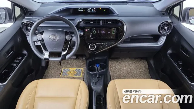 Toyota Prius 2019 thumb 7
