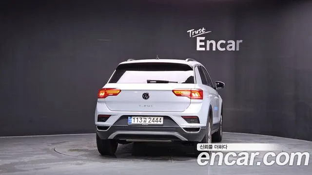Volkswagen T-Roc 2021 thumb 4