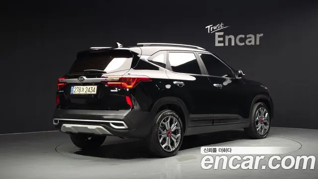 Kia Seltos 2021 thumb 2