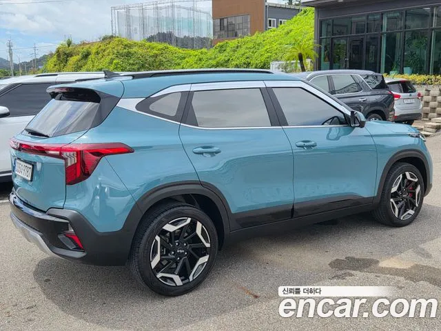 Kia Seltos 2024 thumb 3