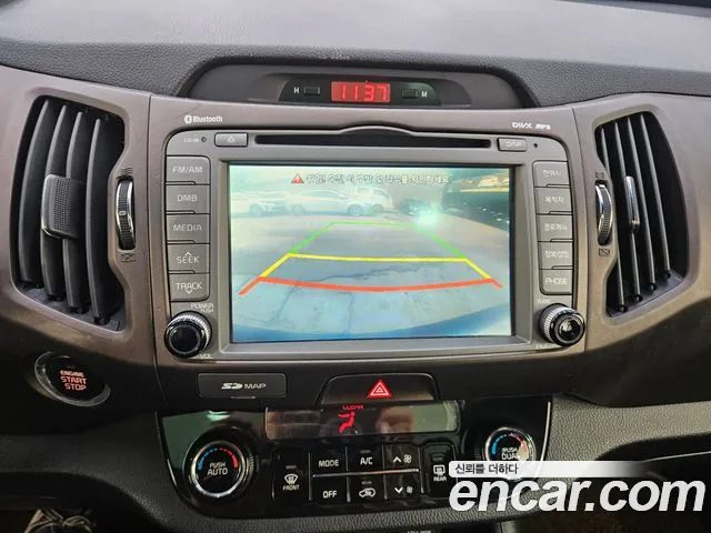 Kia Sportage 2015 thumb 9