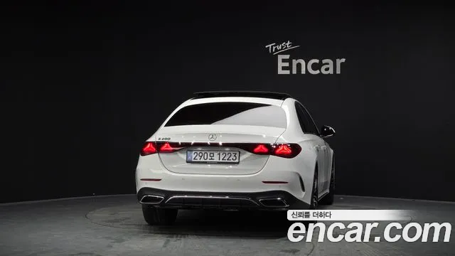 Mercedes-Benz E-Класс 2026 thumb 4