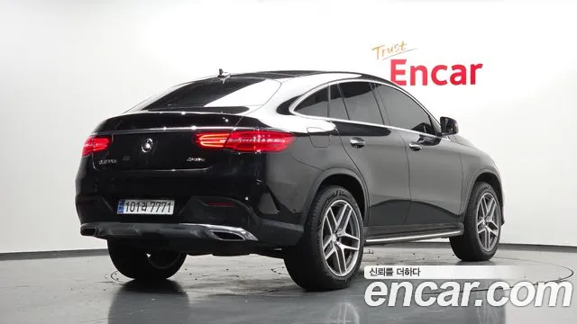 Mercedes-Benz GLE 2017 thumb 2