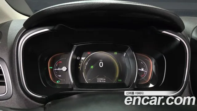 Renault-KoreaSamsung Koleos 2018 thumb 8