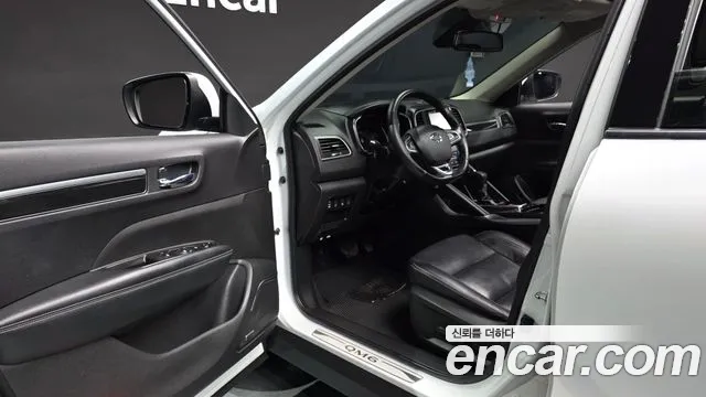 Renault-KoreaSamsung Koleos 2018 thumb 10