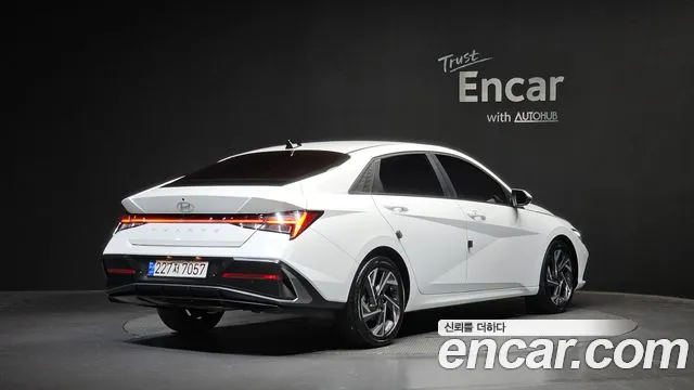 Hyundai Avante 2023 thumb 2