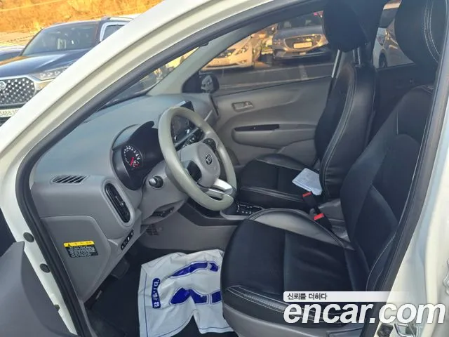 Kia Morning 2018 thumb 10