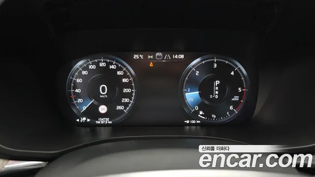 Volvo XC60 2019 thumb 8
