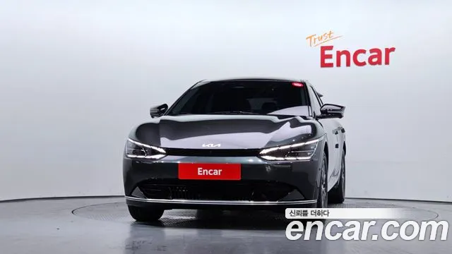 Kia EV6 2022 thumb 3