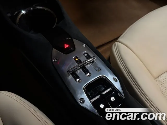 Ferrari 296 2024 thumb 9