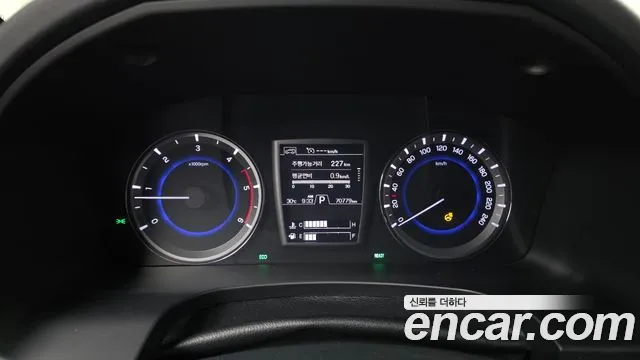 KG_Mobility_Ssangyong Rexton 2021 thumb 8