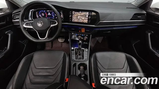 Volkswagen Jetta 2024 thumb 6