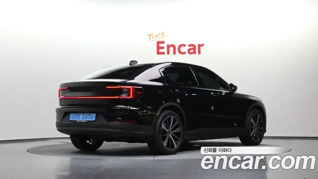 Polestar 2 2022 thumb 2