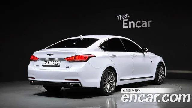 Hyundai Genesis 2016 thumb 2