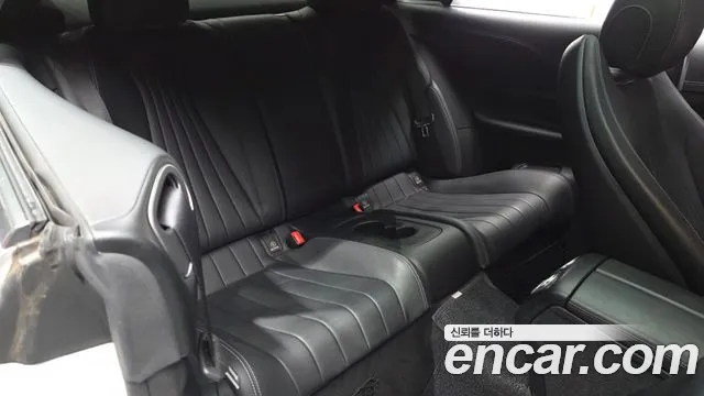 Mercedes-Benz E-Класс 2019 thumb 11