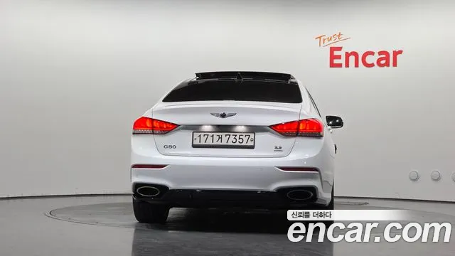Genesis G80 2019 thumb 4