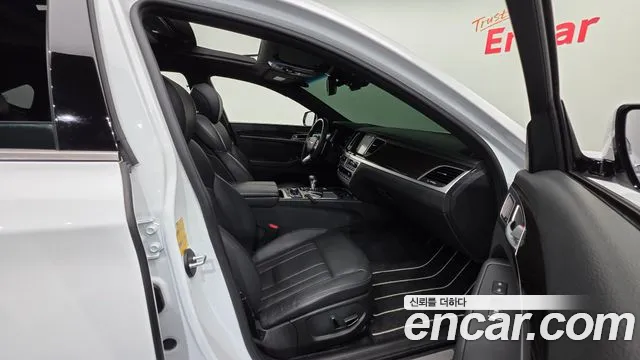 Genesis G80 2019 thumb 10