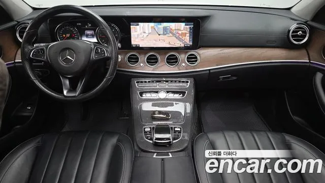 Mercedes-Benz E-Класс 2017 thumb 6