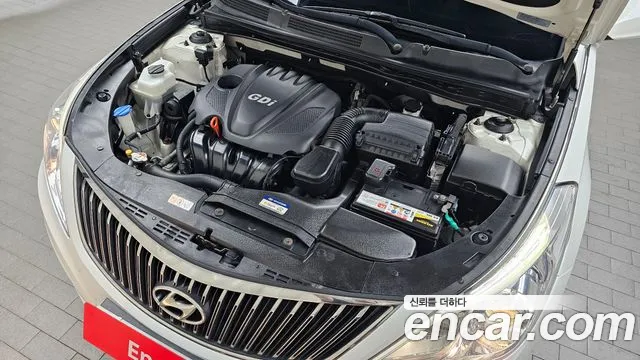 Hyundai Grandeur 2014 thumb 6