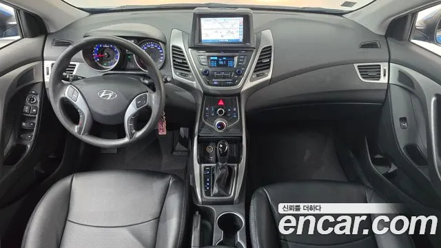 Hyundai Avante 2015 thumb 6