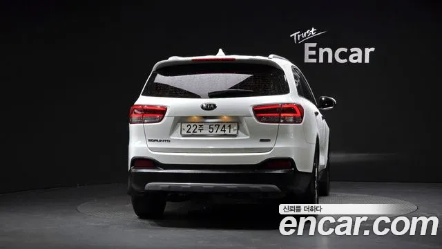Kia Sorento 2015 thumb 4
