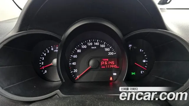 Kia Morning 2011 thumb 8