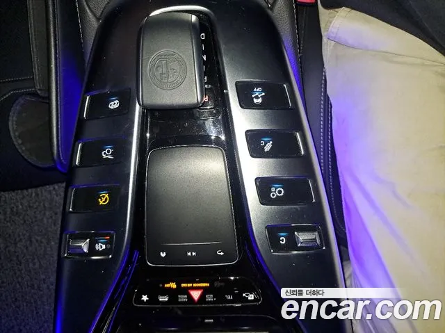 Mercedes-Benz AMG GT 2021 thumb 9