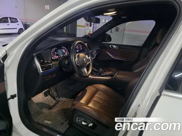 BMW X5 2019 thumb 6