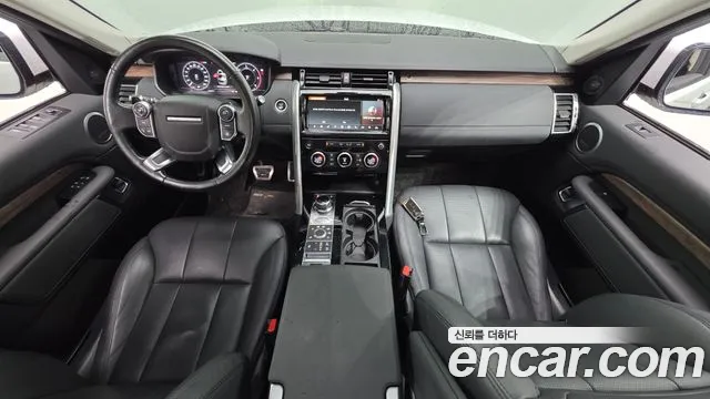 Land Rover Discovery 2018 thumb 7