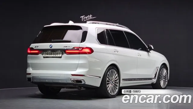 BMW X7 2021 thumb 2