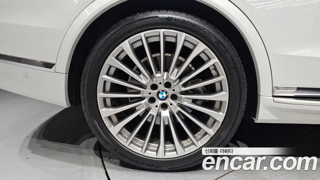 BMW X7 2021 thumb 5