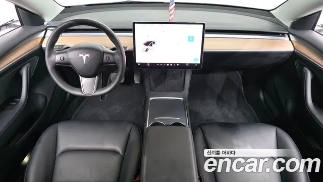 Tesla Model 3 2022 thumb 7