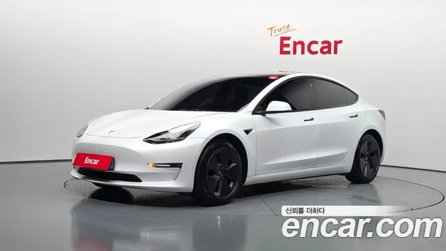 Tesla Model 3 2022 thumb 11