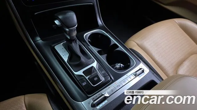 Kia Carnival 2021 thumb 9