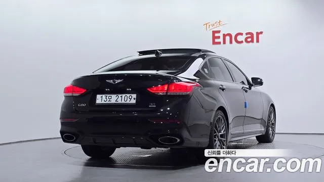 Genesis G80 2018 thumb 2