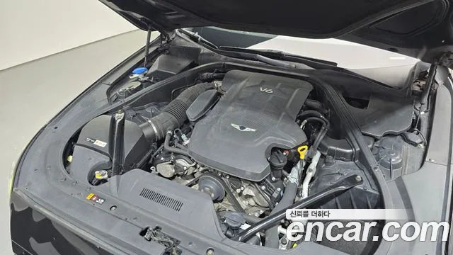 Genesis G80 2018 thumb 6
