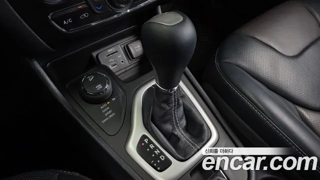 Jeep Cherokee 2016 thumb 9