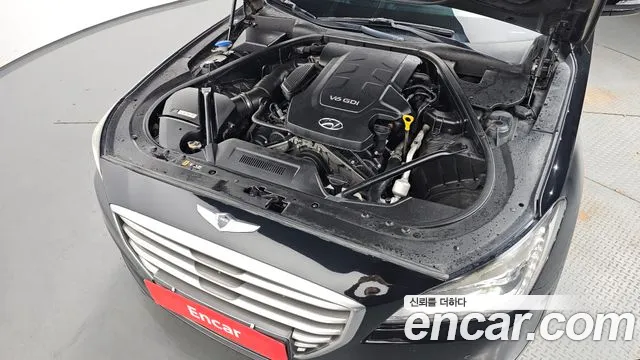 Hyundai Genesis 2015 thumb 6