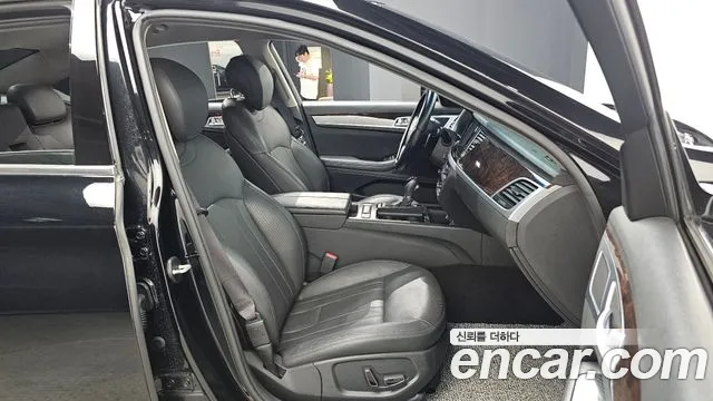 Hyundai Genesis 2015 thumb 11