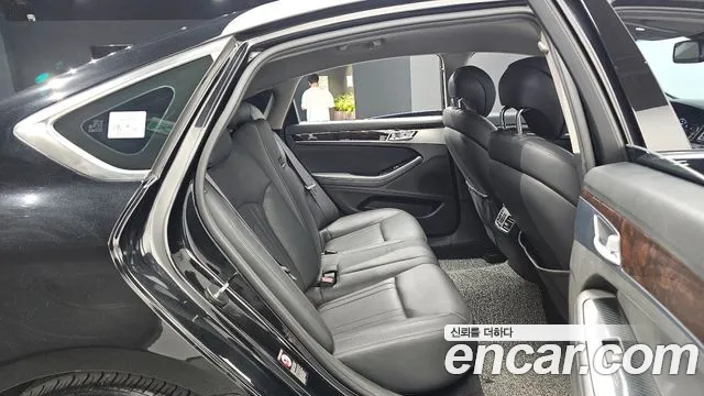 Hyundai Genesis 2015 thumb 12